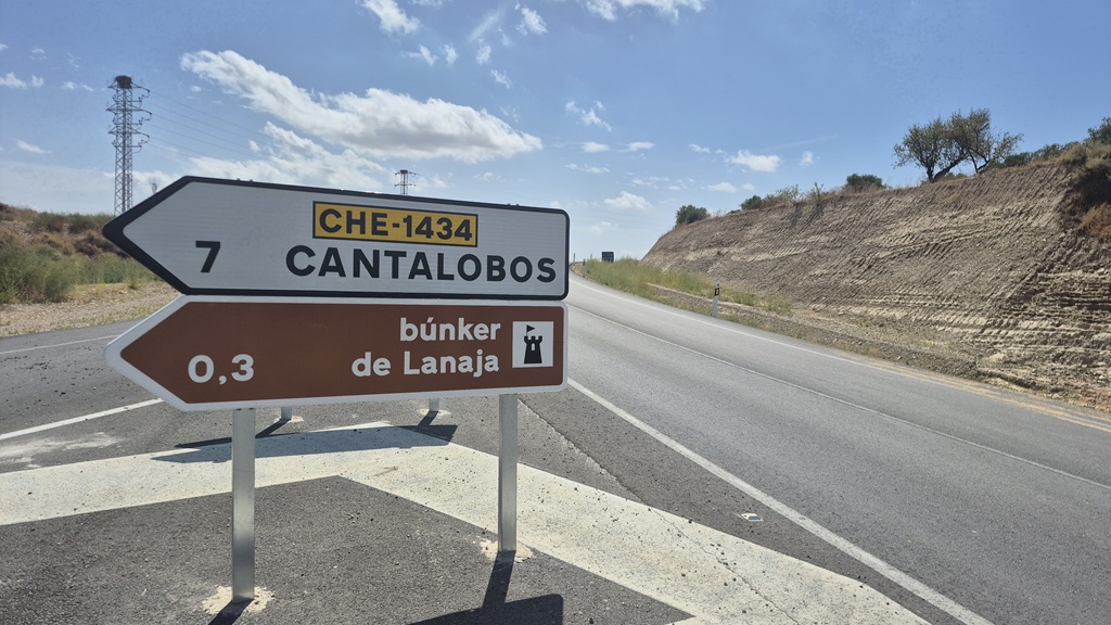 La Comarca refuerza la señalización del Frente de Los Monegros